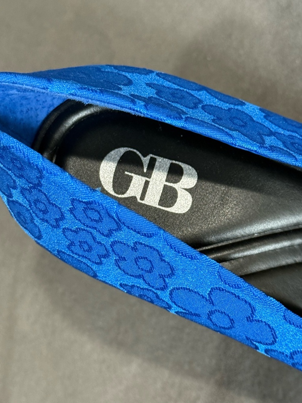 GB Gianni Bini Cobalt Blue Floral Jacquard Pointed Toe Pumps Heels Size 7.5 - Picture 9 of 11